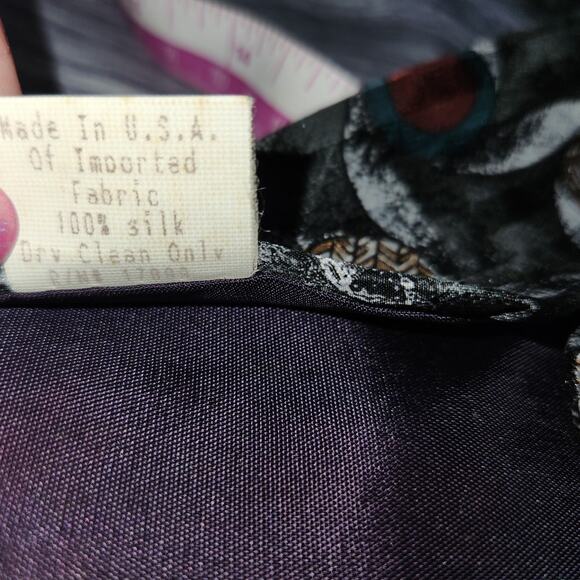 *5 for $25* Vintage Made in USA 100% Silk Gray Geometric Neck Tie - Picture 5 of 6